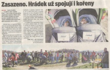 Zasazeno. Hrádek už spojují i kořeny (Horizont 5. 4. 2016)